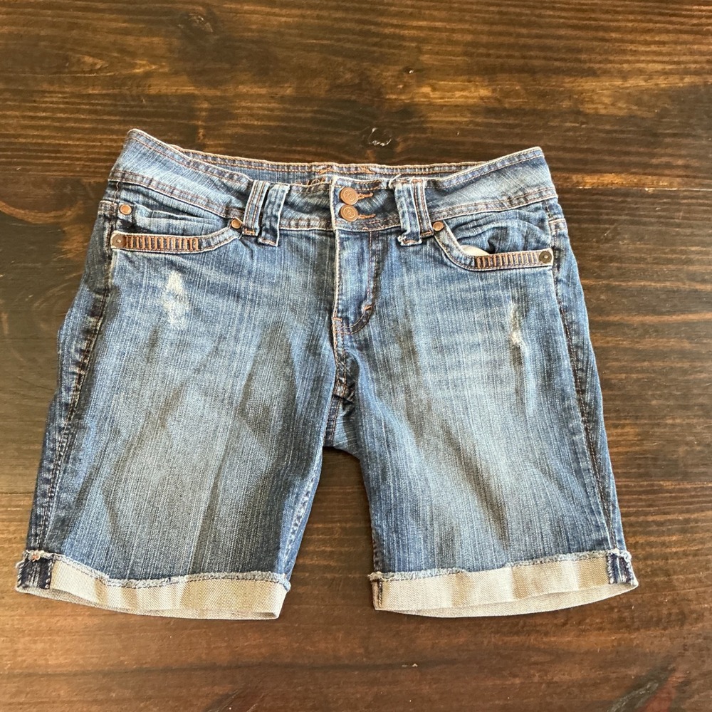 US Polo Assn Womens Blue Denim Bermuda Shorts Size 7/8 Cuffed Distressed Stretch